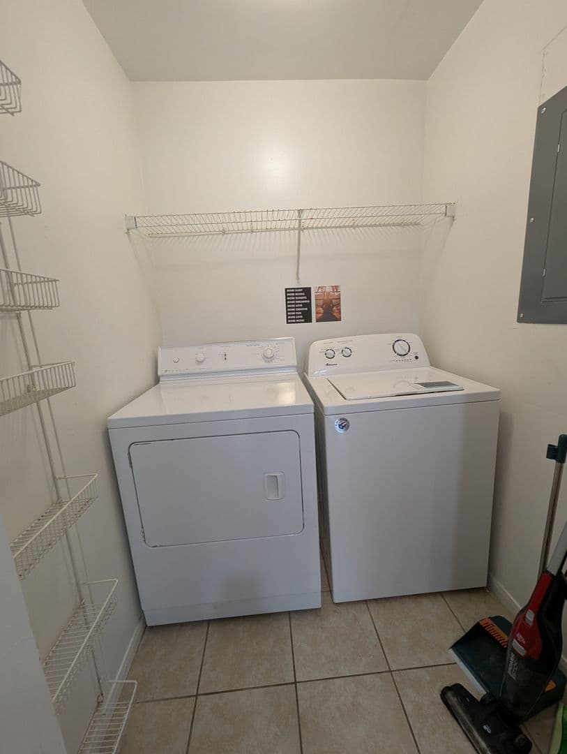 Gainesville Apartment: 2601 SW Archer Road, Unit A-203