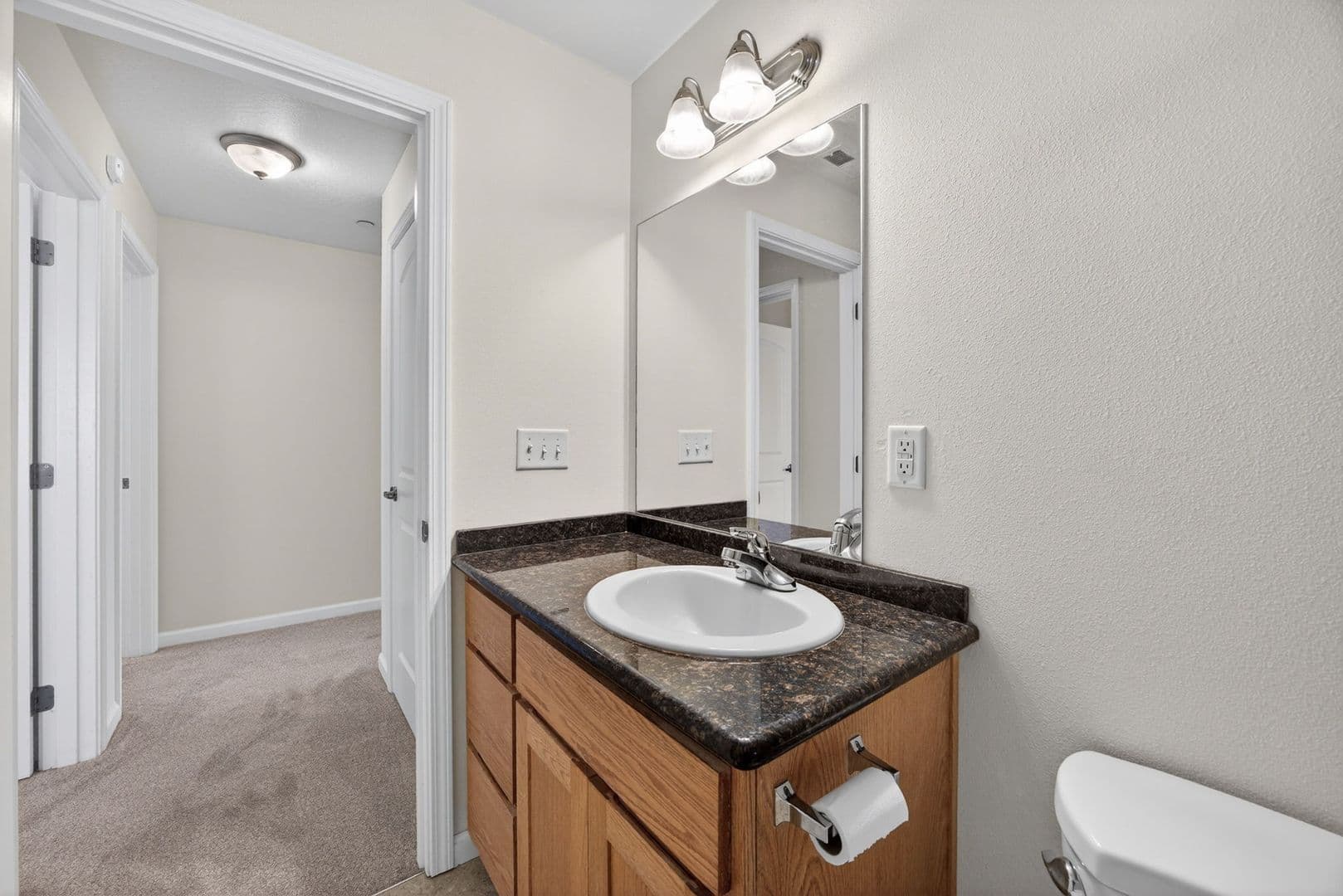 Medford House: 2529 Corona #C