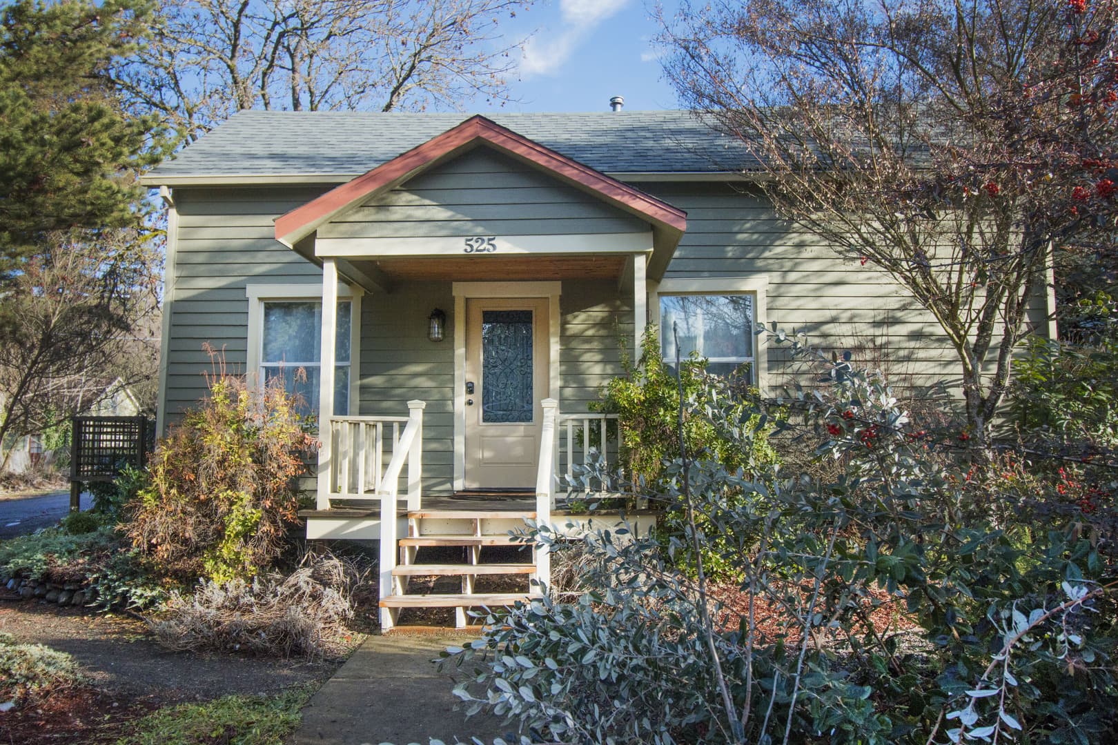 Jacksonville House: 525 South 3rd Street