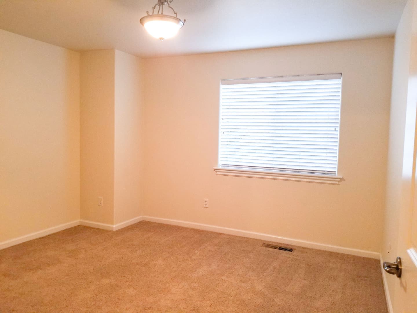 Medford House: 2517 Corona #A