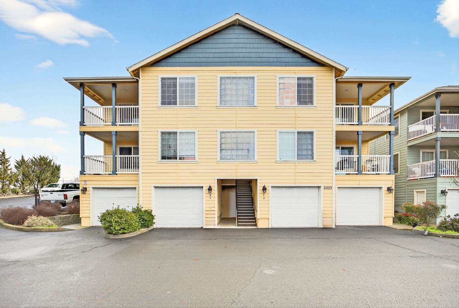 Medford House: 2529 Corona #C