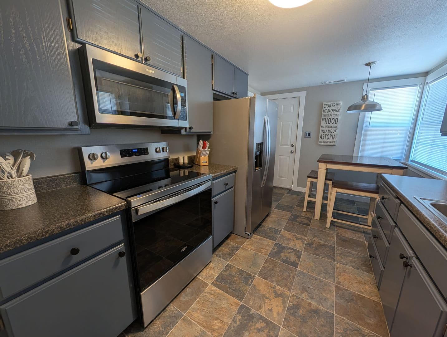 Jacksonville House: 660 N Oregon Street