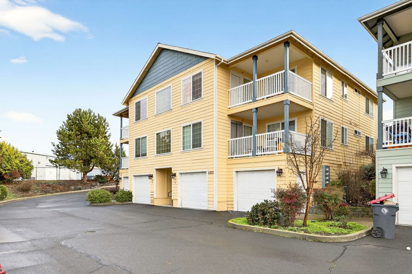Medford House: 2529 Corona #C