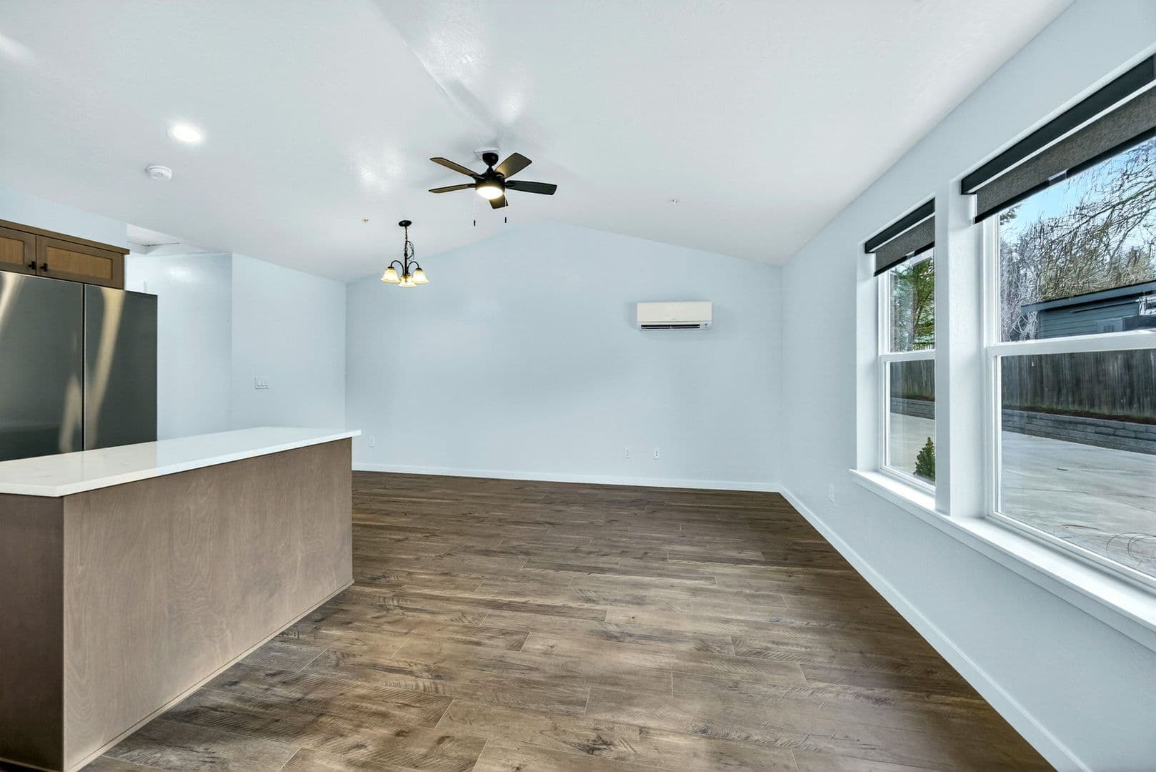Jacksonville House: 530 G st #5