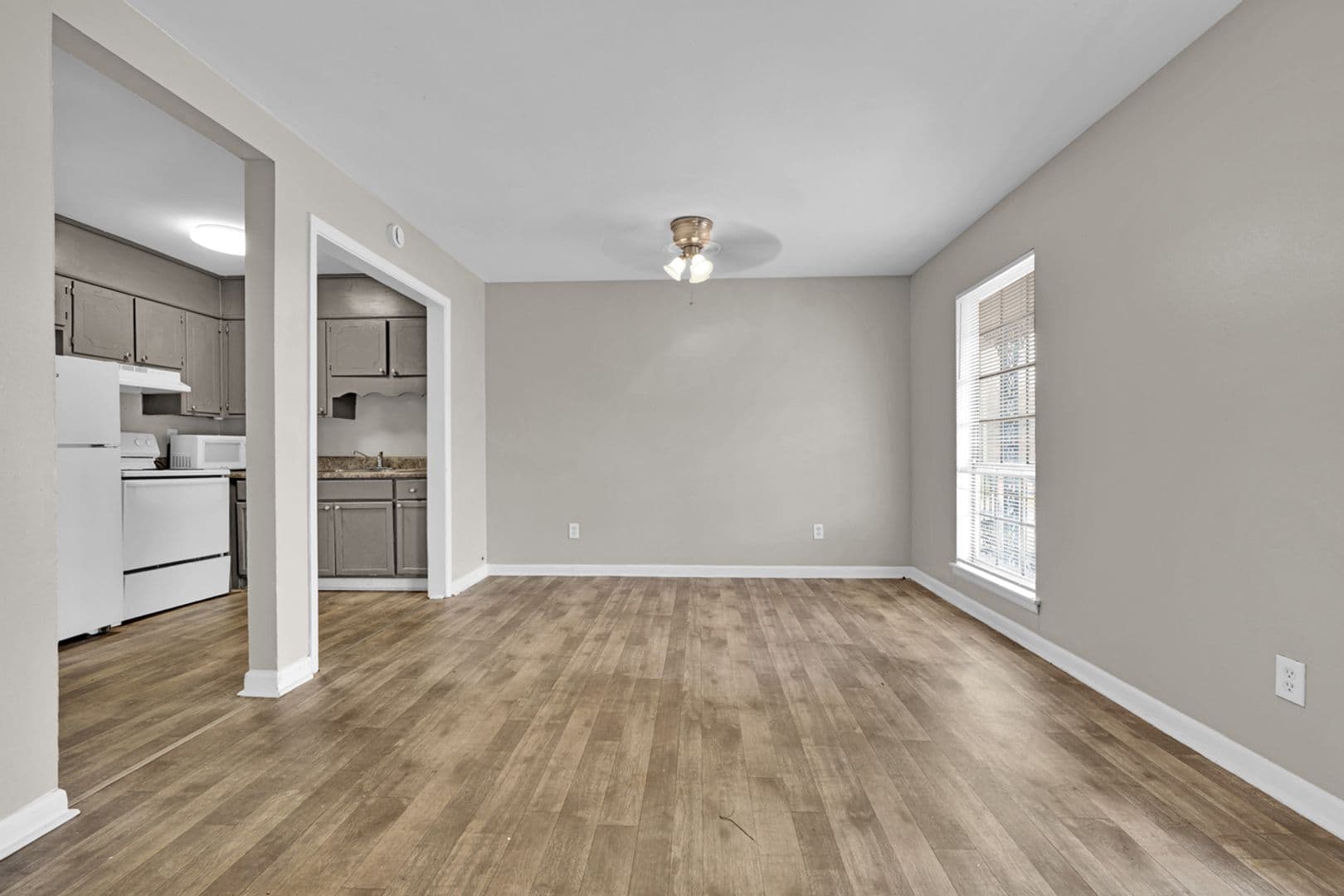 Birmingham House: 3221 Avenue S
