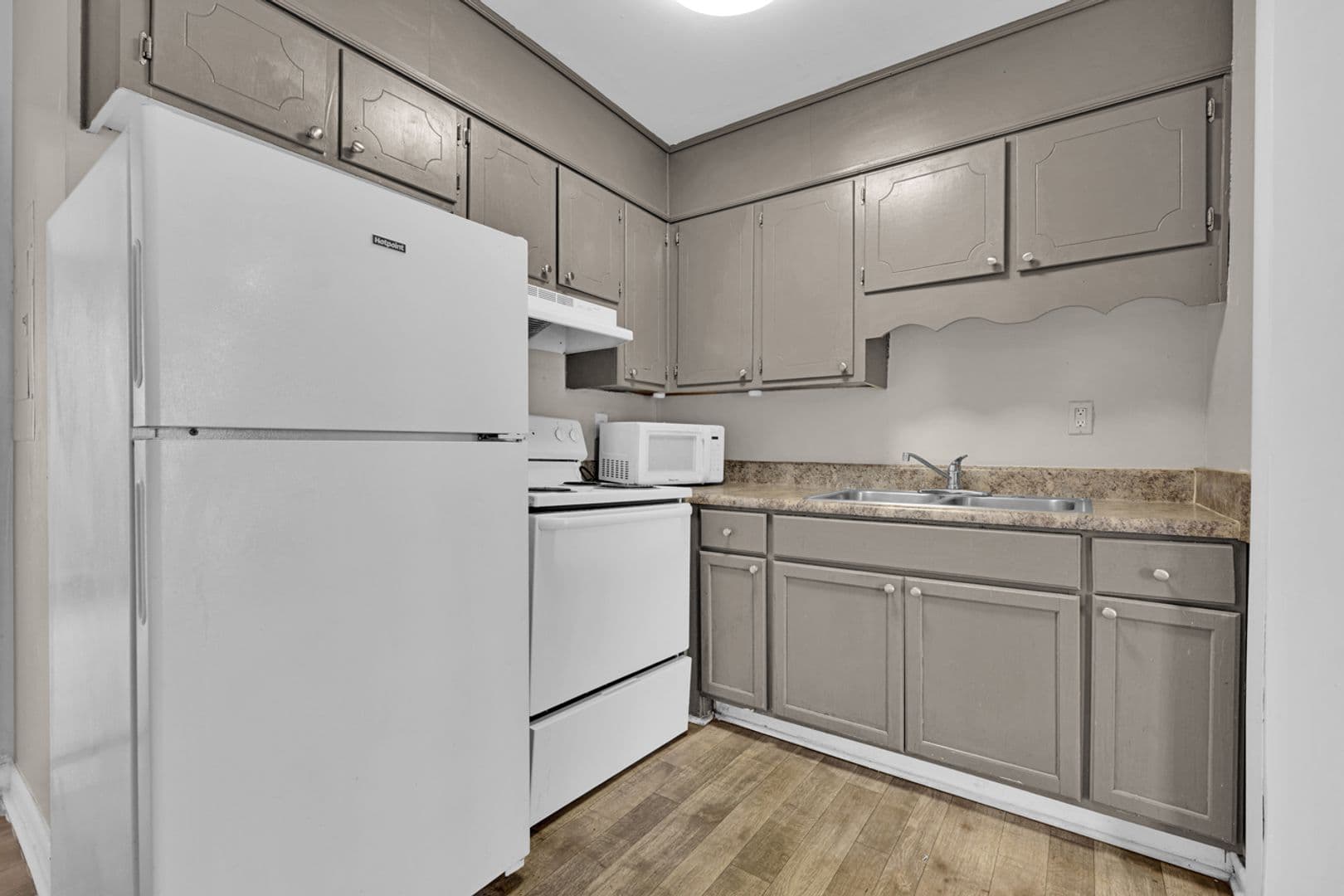 Birmingham House: 3221 Avenue S