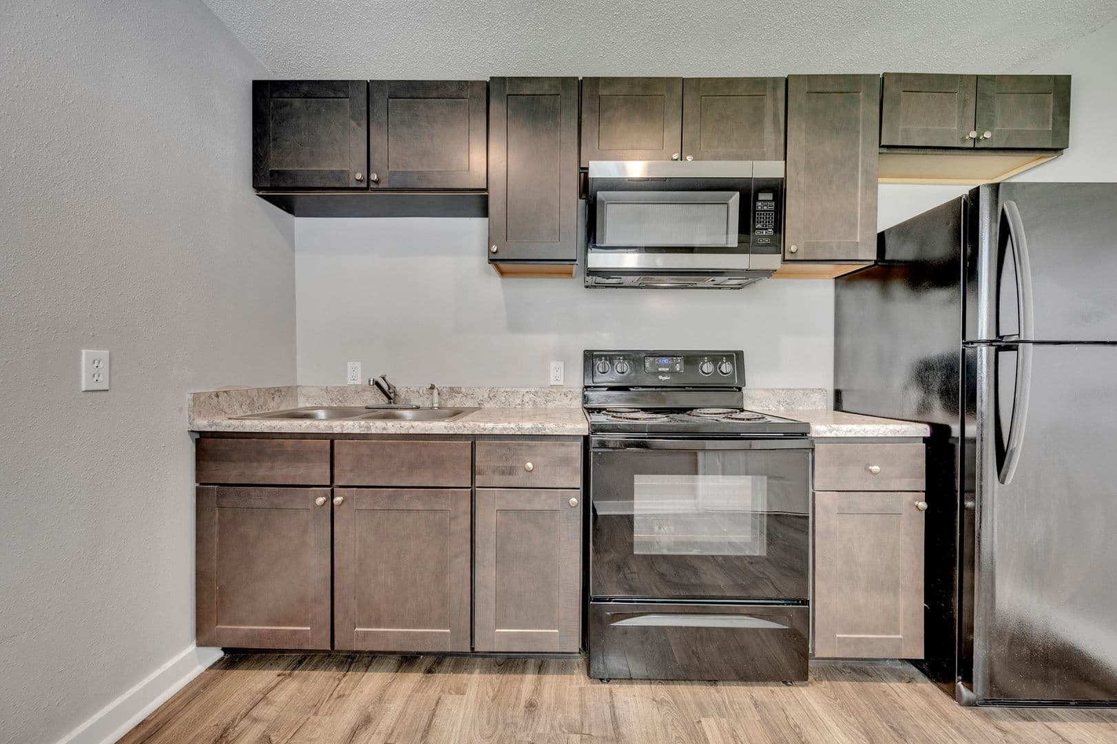 Birmingham House: 1045B 57th Street