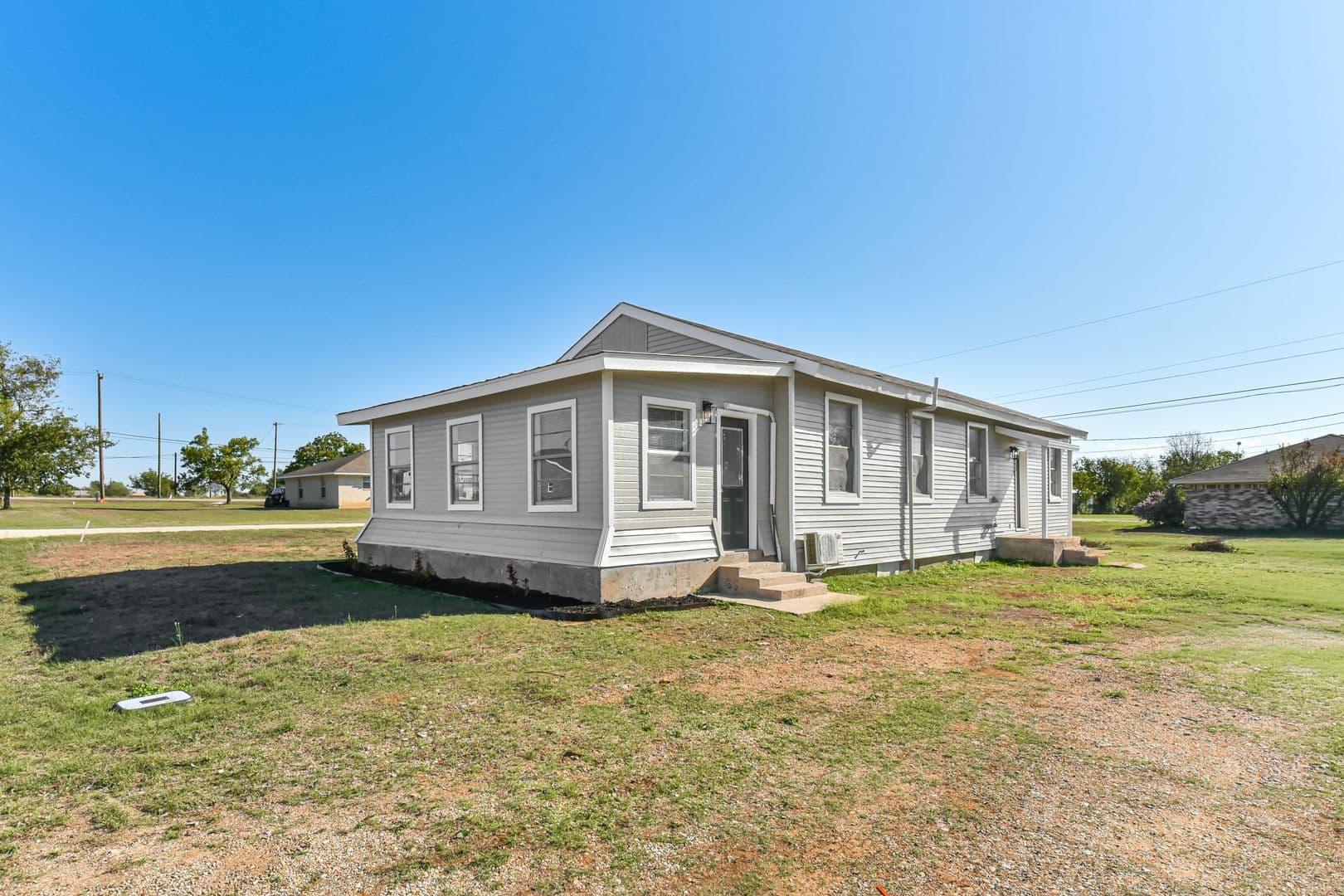 Salado House: 11055 Brewer Rd