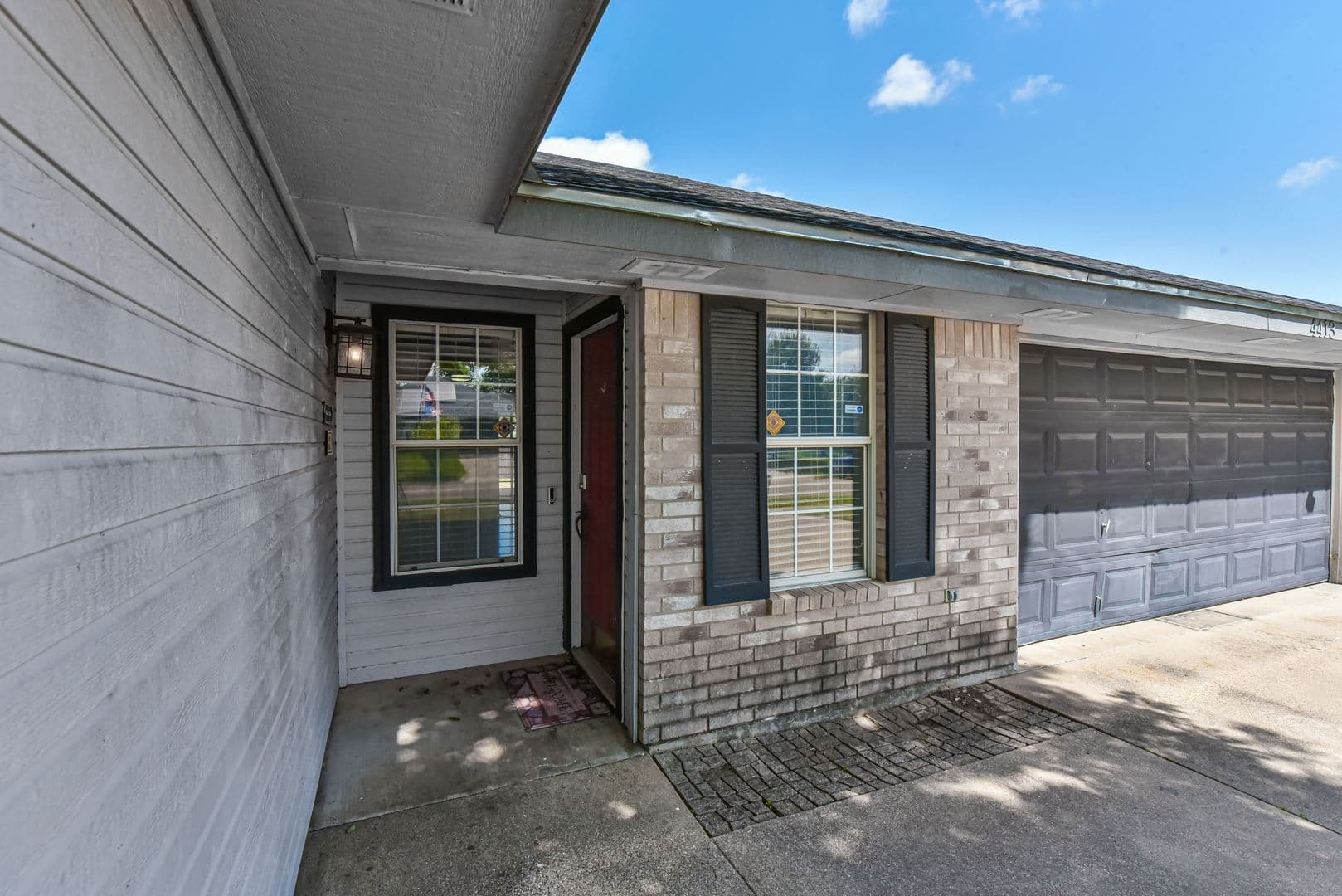 Killeen House: R4413 Blueduck Dr