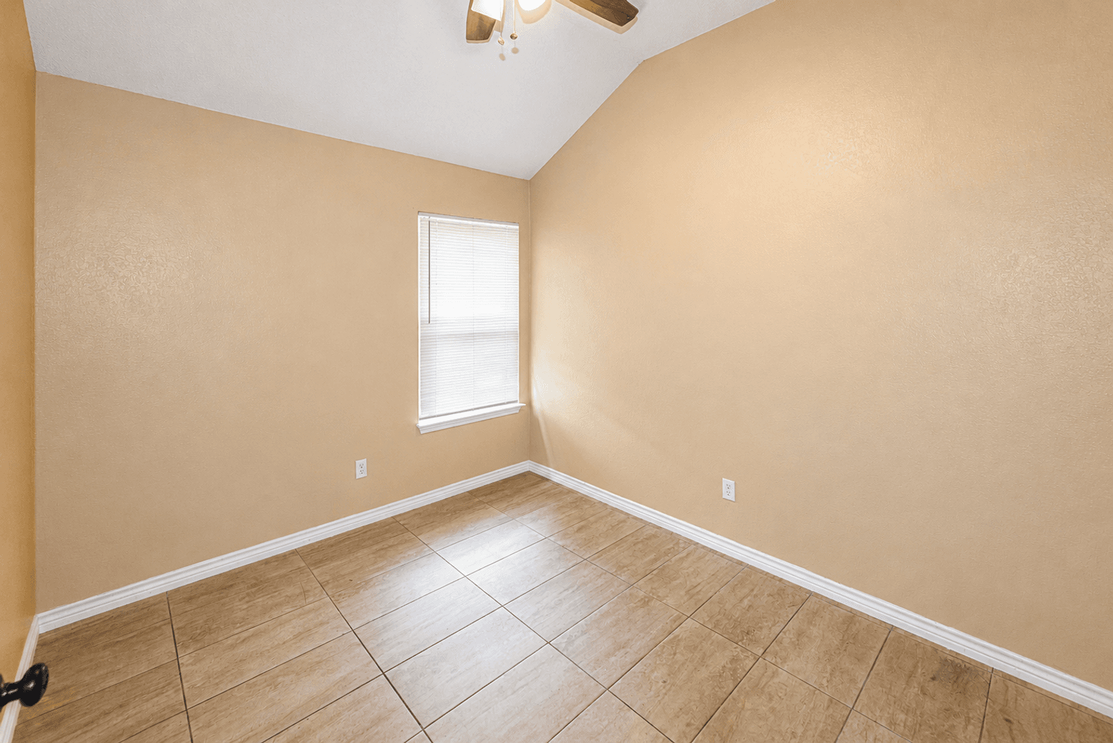 Killeen House: 2308 Woodlands Dr