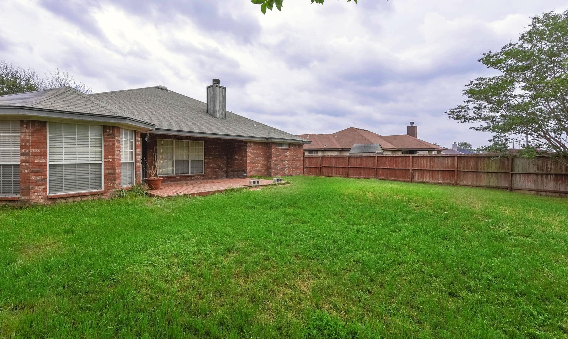 Killeen House: 5008 Leaning Oak Dr