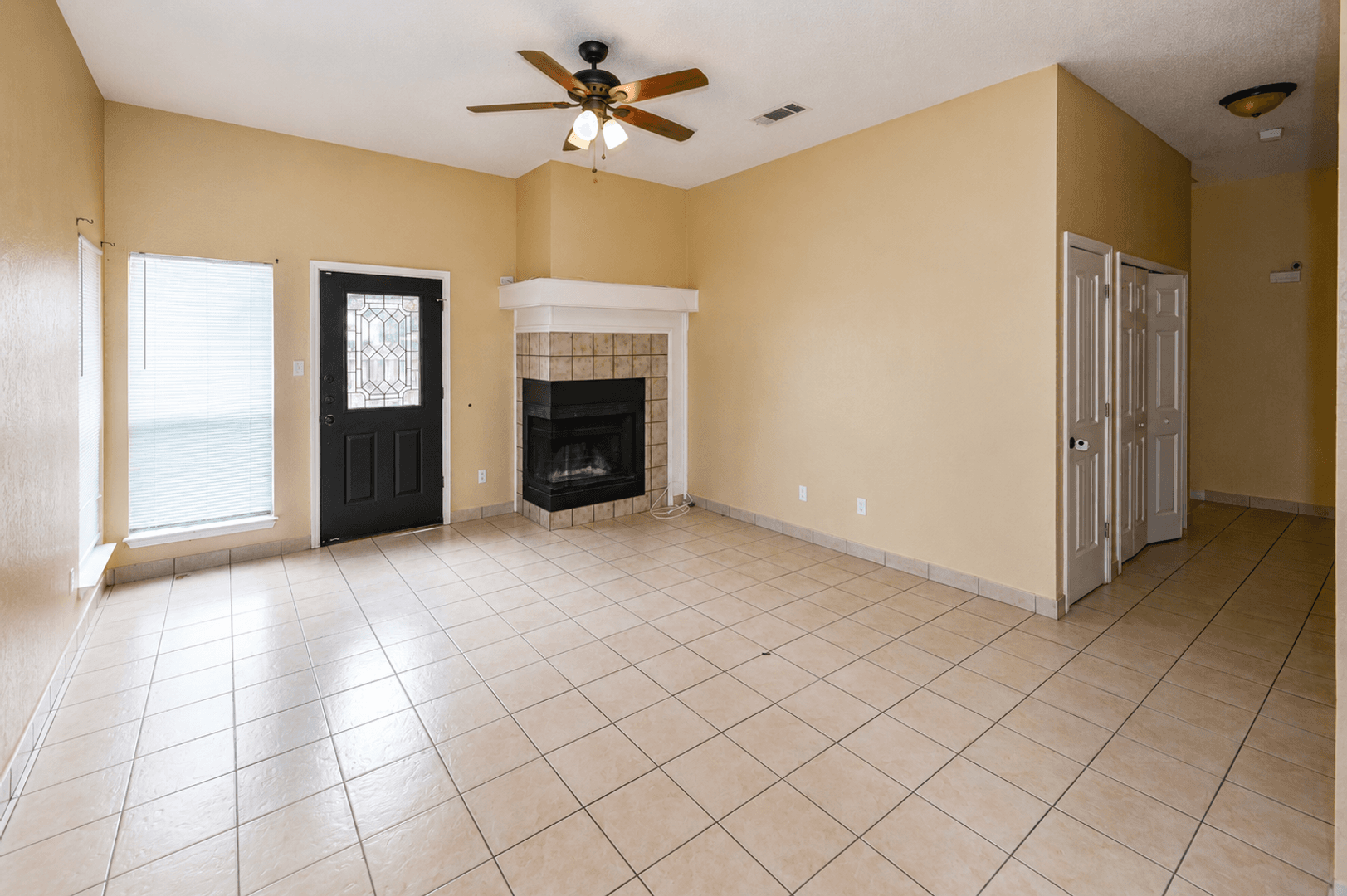 Killeen House: 2308 Woodlands Dr