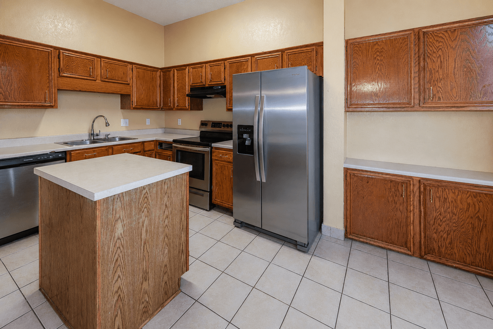 Killeen House: 2308 Woodlands Dr