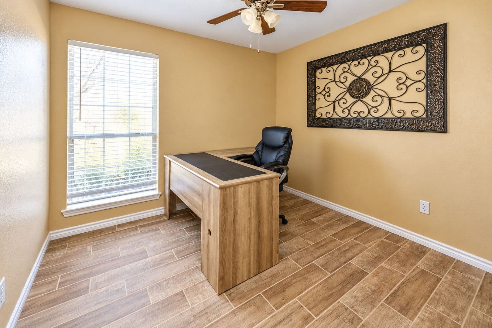 Killeen House: 2606 Windmill Dr