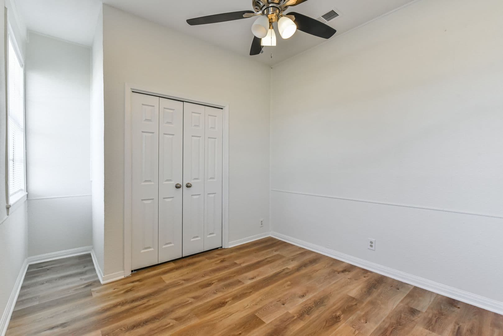 Salado House: 11055 Brewer Rd