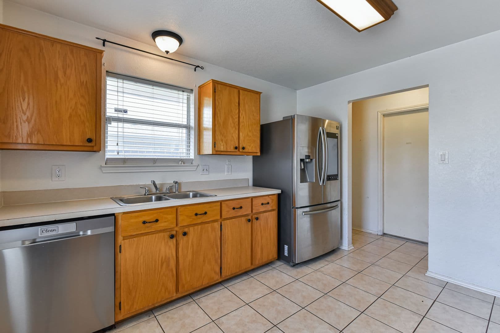Killeen House: R4413 Blueduck Dr