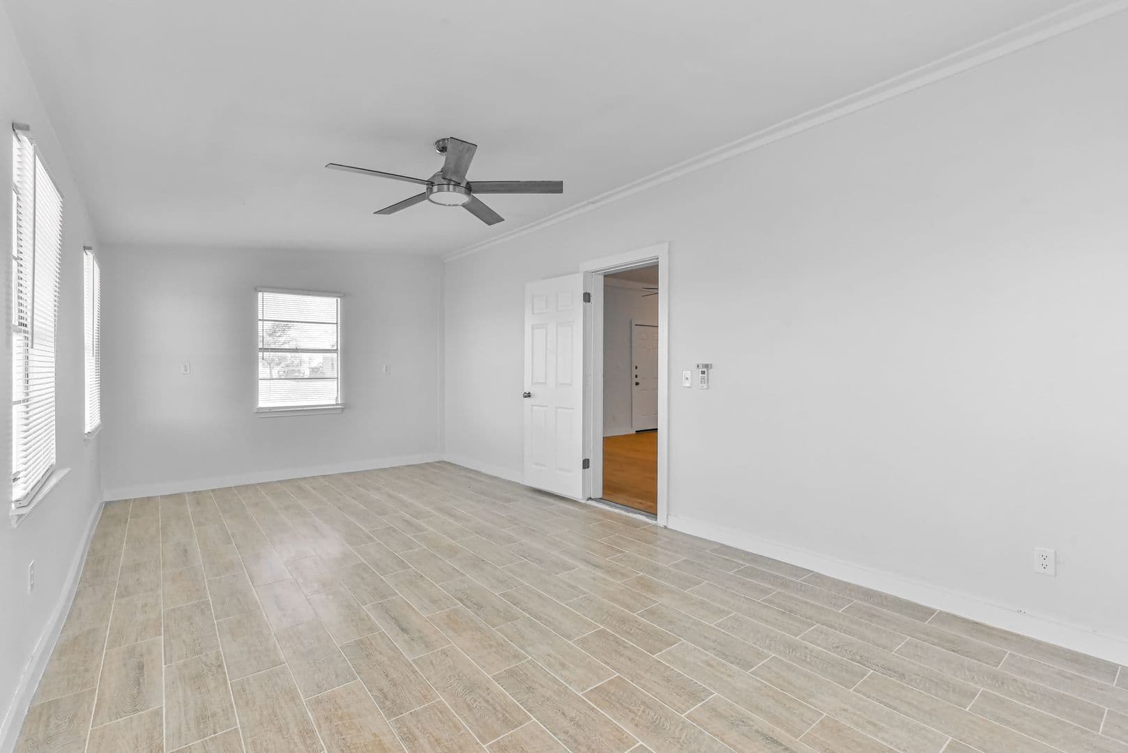 Salado House: 11055 Brewer Rd