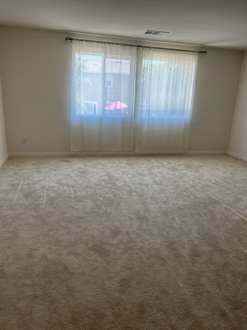 Menifee House: 26363 Bramble Wood Cir.