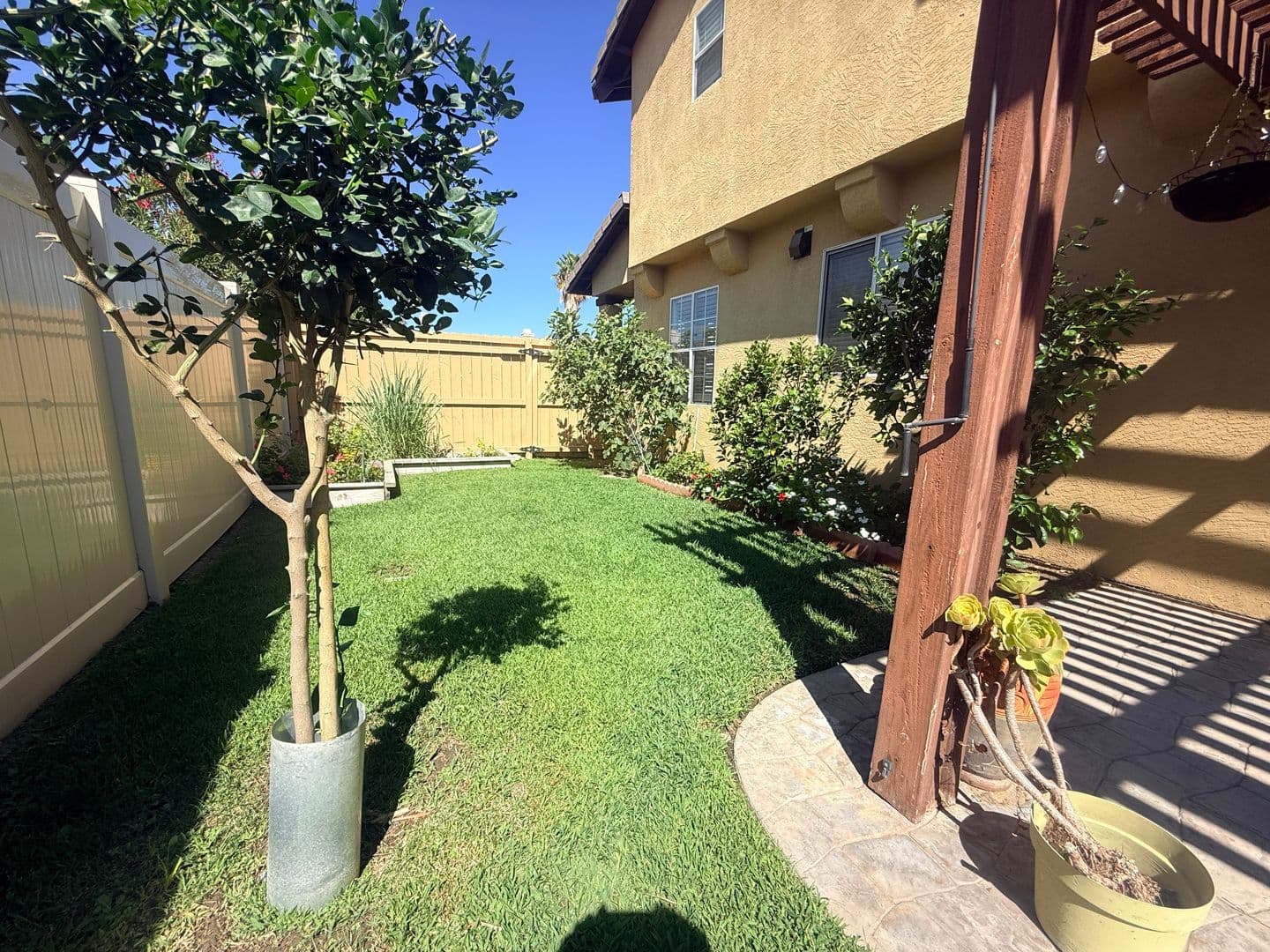 Temecula House: 39540 June Rd