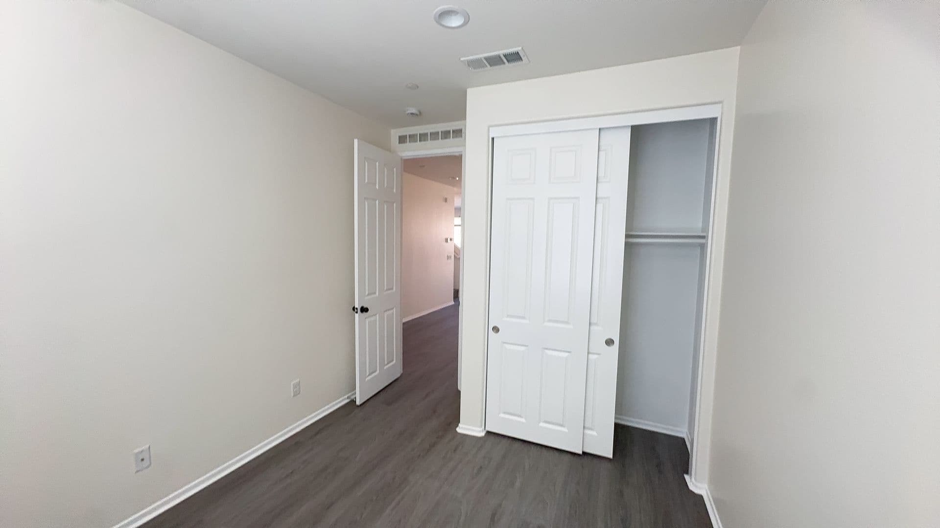 Hemet House: 2767 Moonshimmer St
