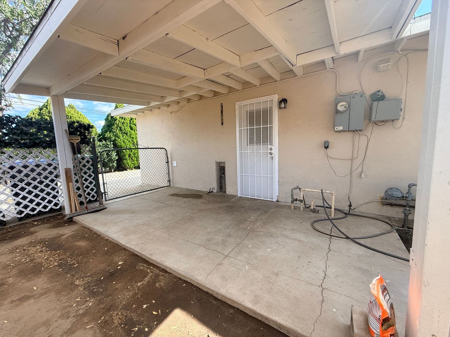 Moreno Valley House: 23890 Hemlock Ave