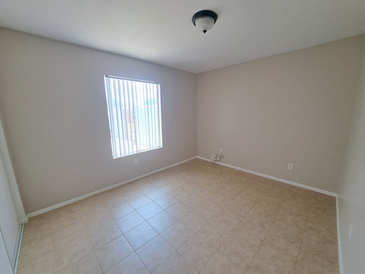 Apple Valley Apartment: 12222 Kiowa Rd