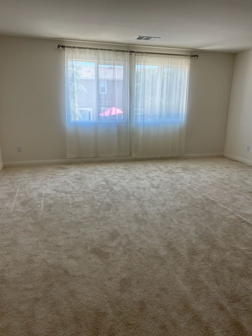 Menifee House: 26363 Bramble Wood Cir.