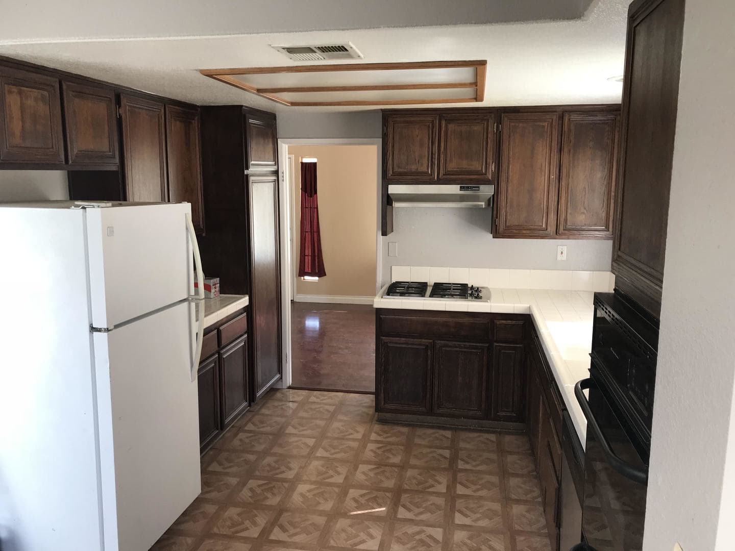 San Jacinto House: 1338 Avenida Floribunda