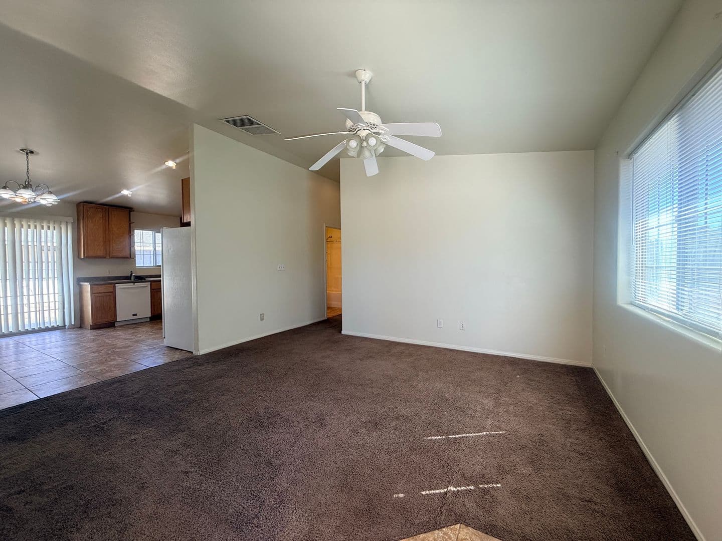 TwentyNine Palms House: 6627 Smoketree Avenue