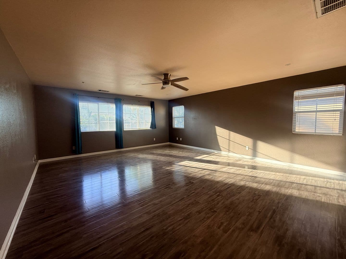 Riverside House: 9297 San Rafael Arcangel Ln