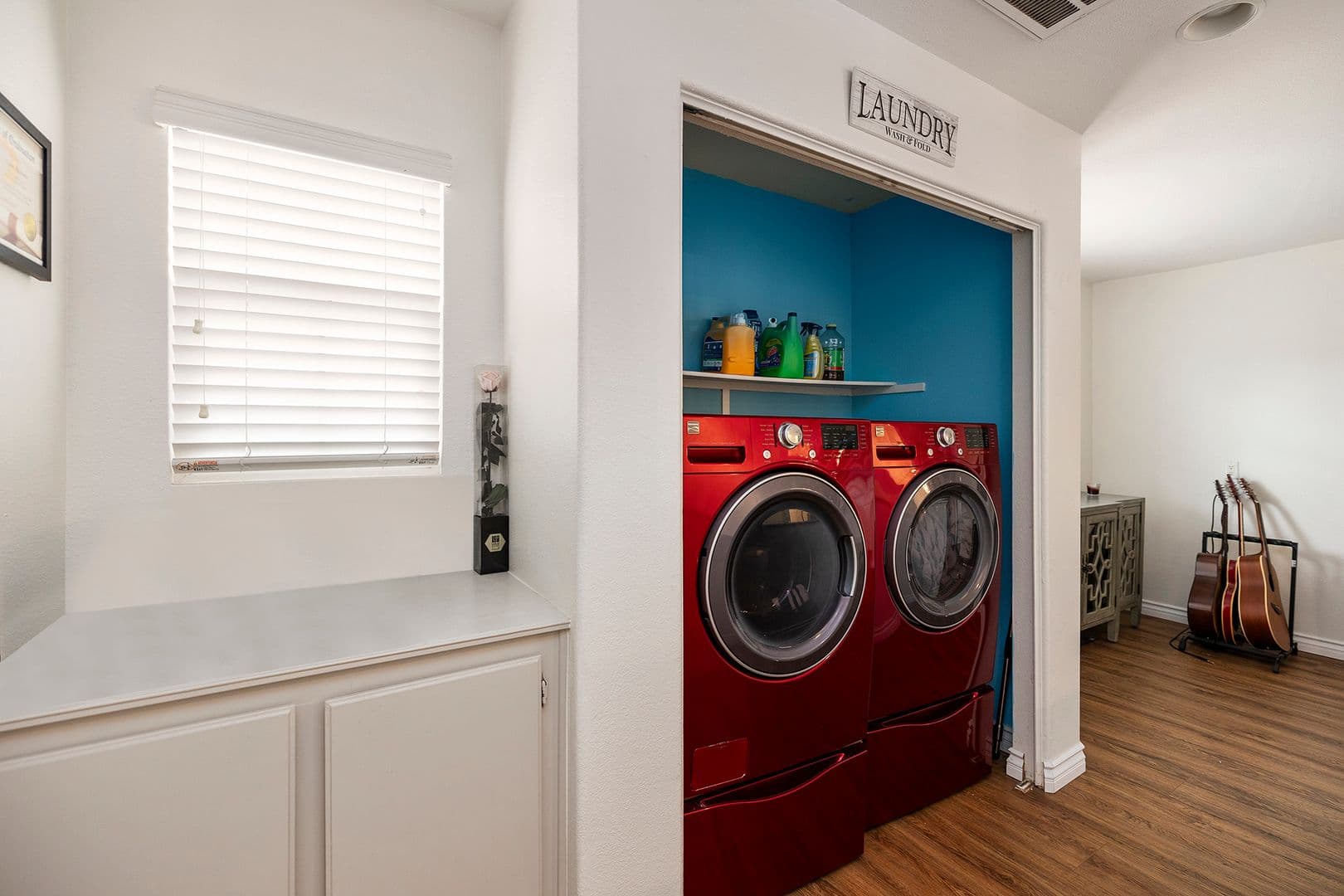 Murrieta House: 41945 Davenport Way