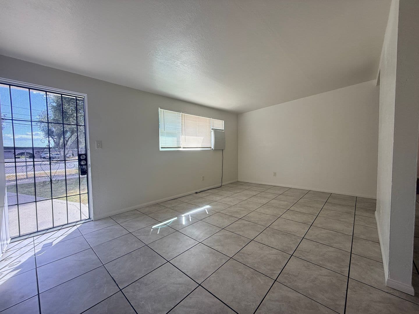 Moreno Valley House: 23890 Hemlock Ave