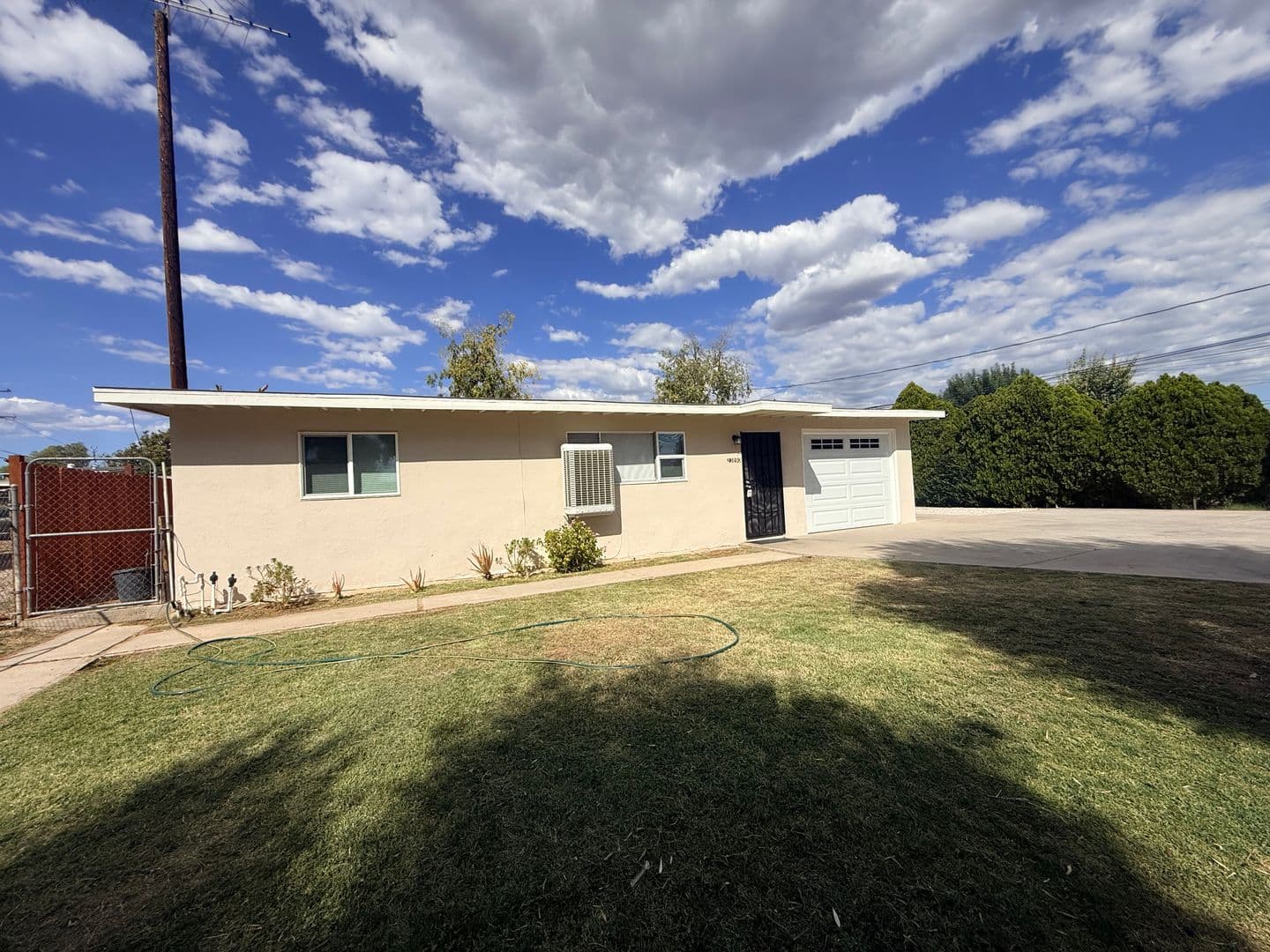 Moreno Valley House: 23890 Hemlock Ave