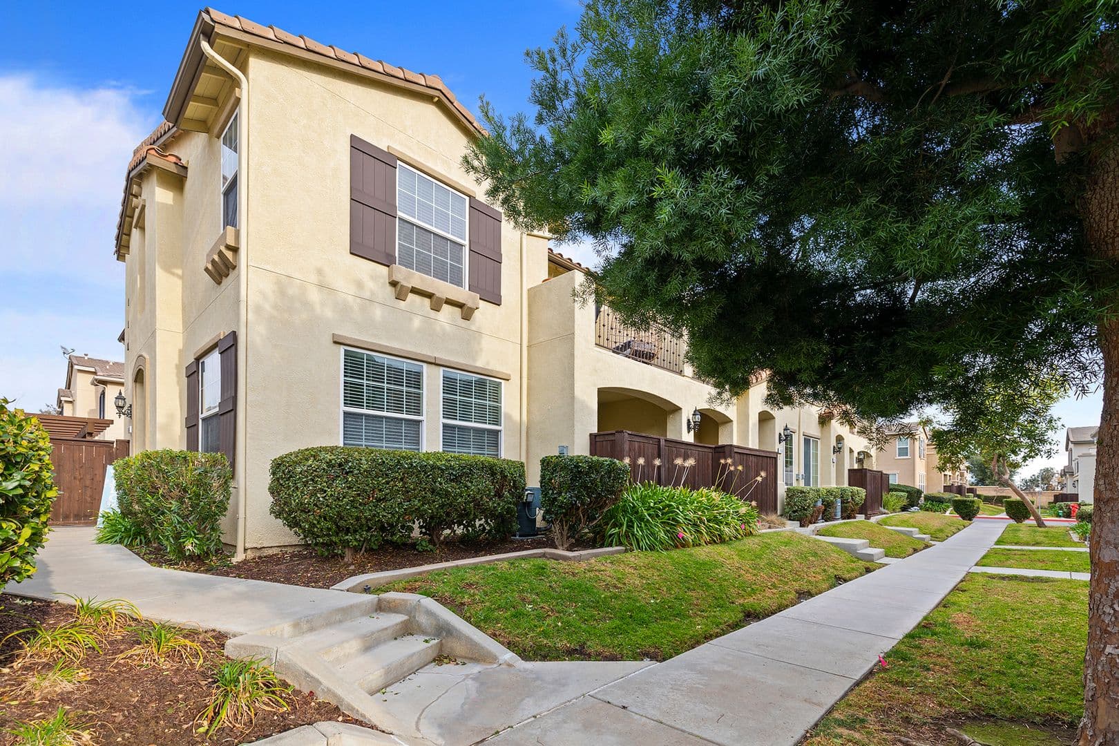 Murrieta House: 41945 Davenport Way