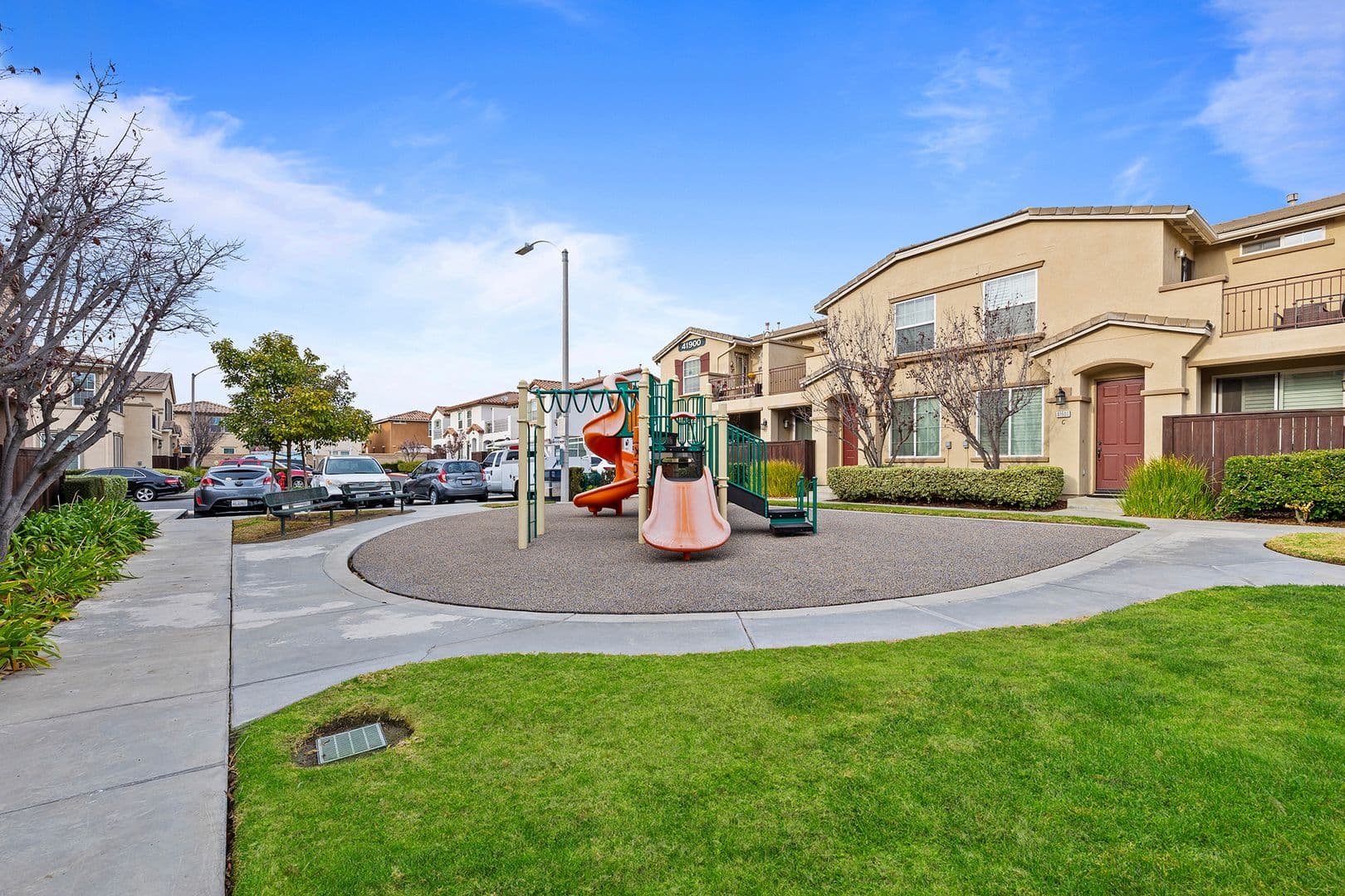 Murrieta House: 41945 Davenport Way