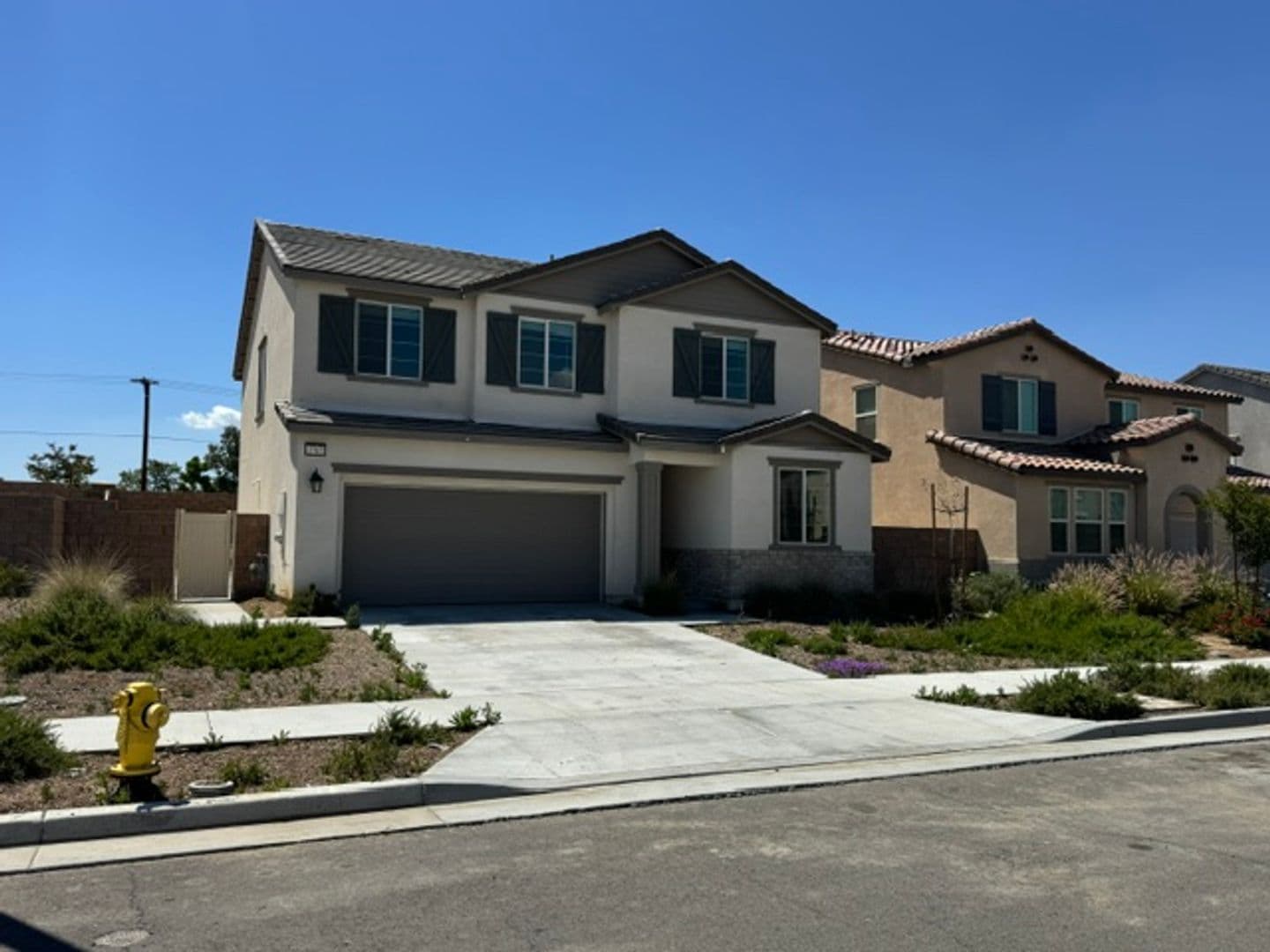 Hemet House: 2767 Moonshimmer St
