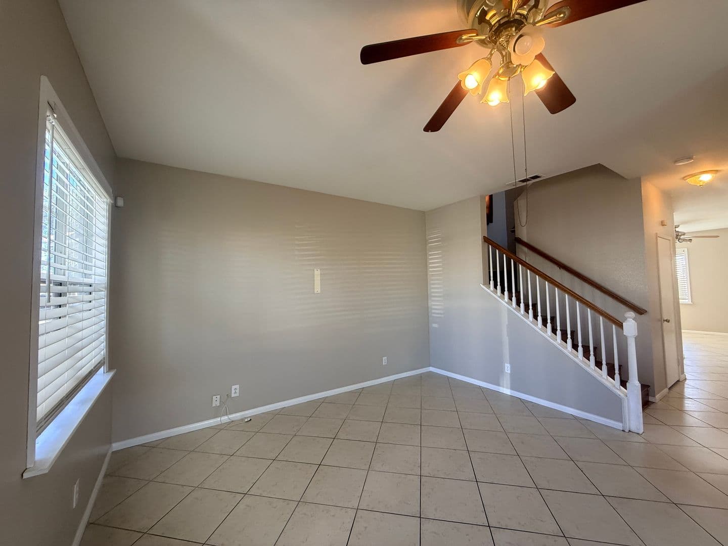 Temecula House: 39540 June Rd