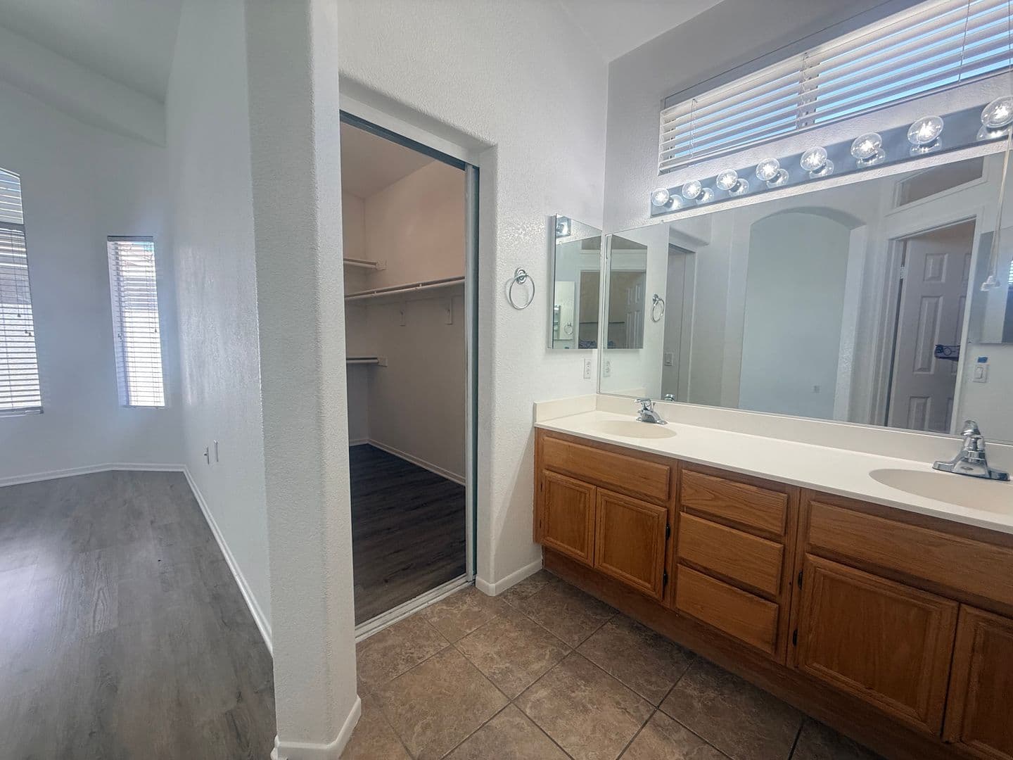 Romoland House: 26805 China Dr