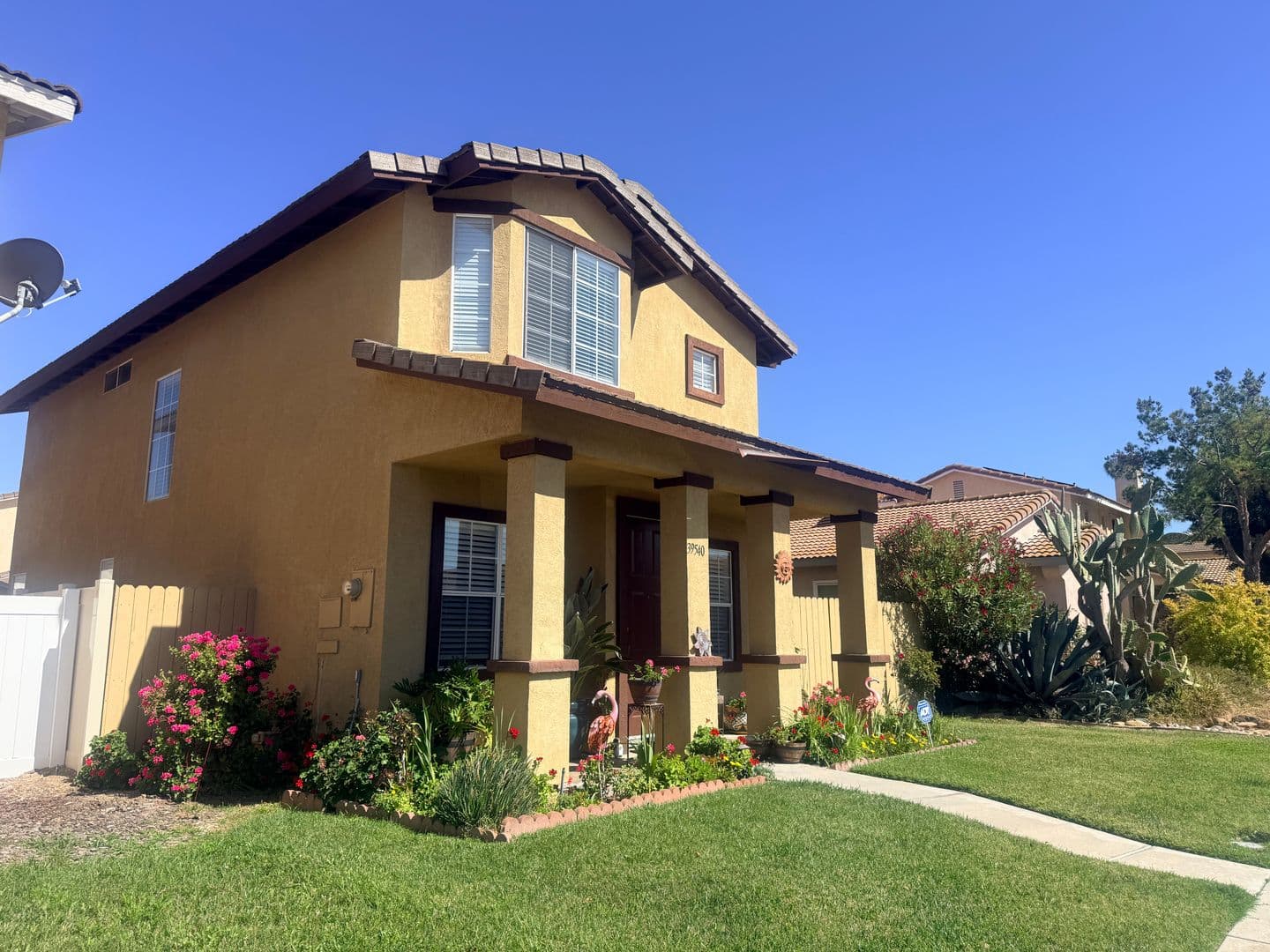 Temecula House: 39540 June Rd