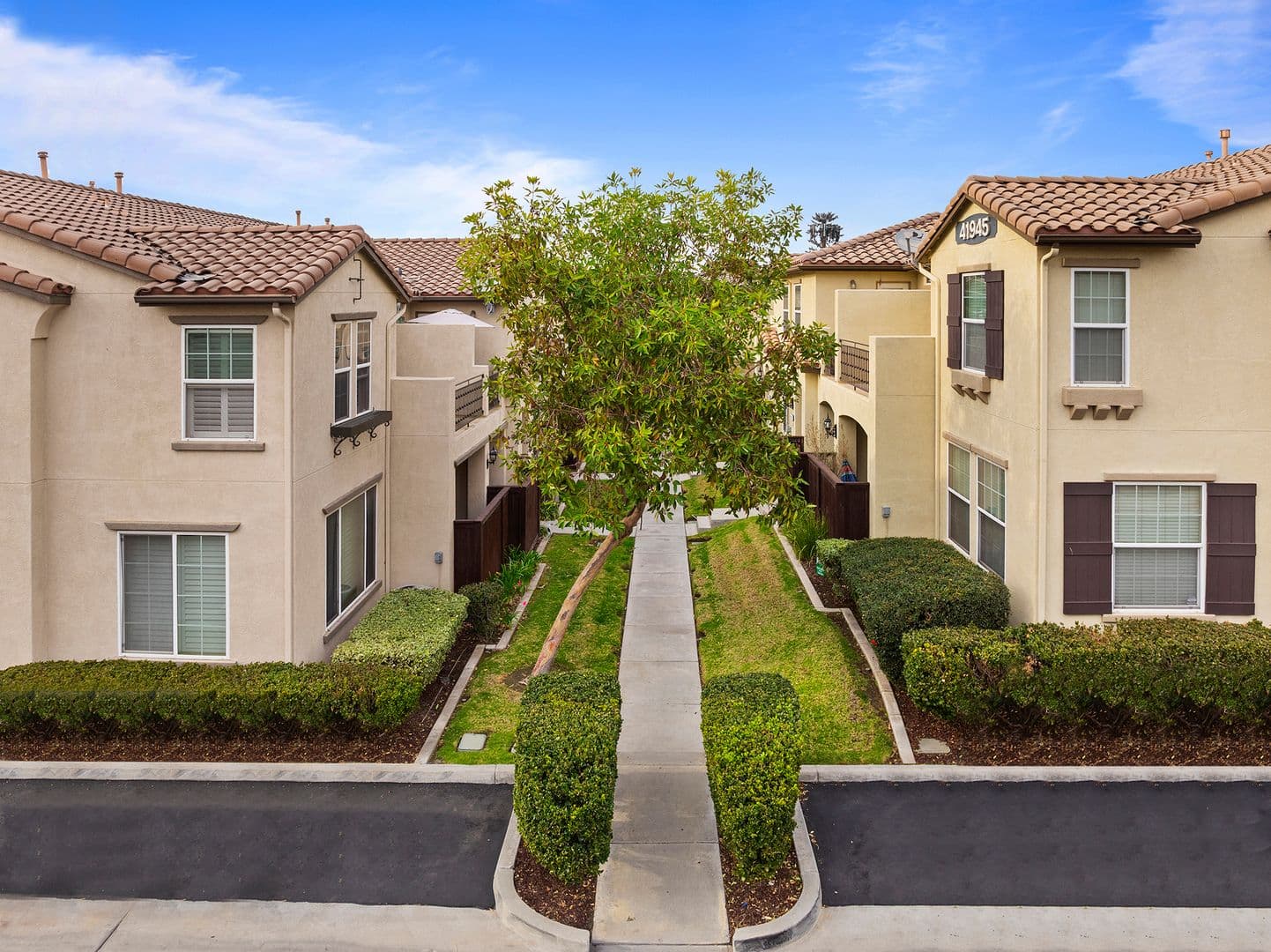 Murrieta House: 41945 Davenport Way