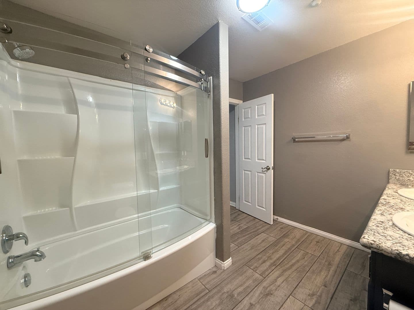 Riverside House: 9297 San Rafael Arcangel Ln