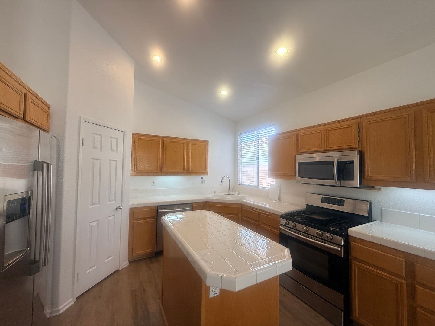 Romoland House: 26805 China Dr