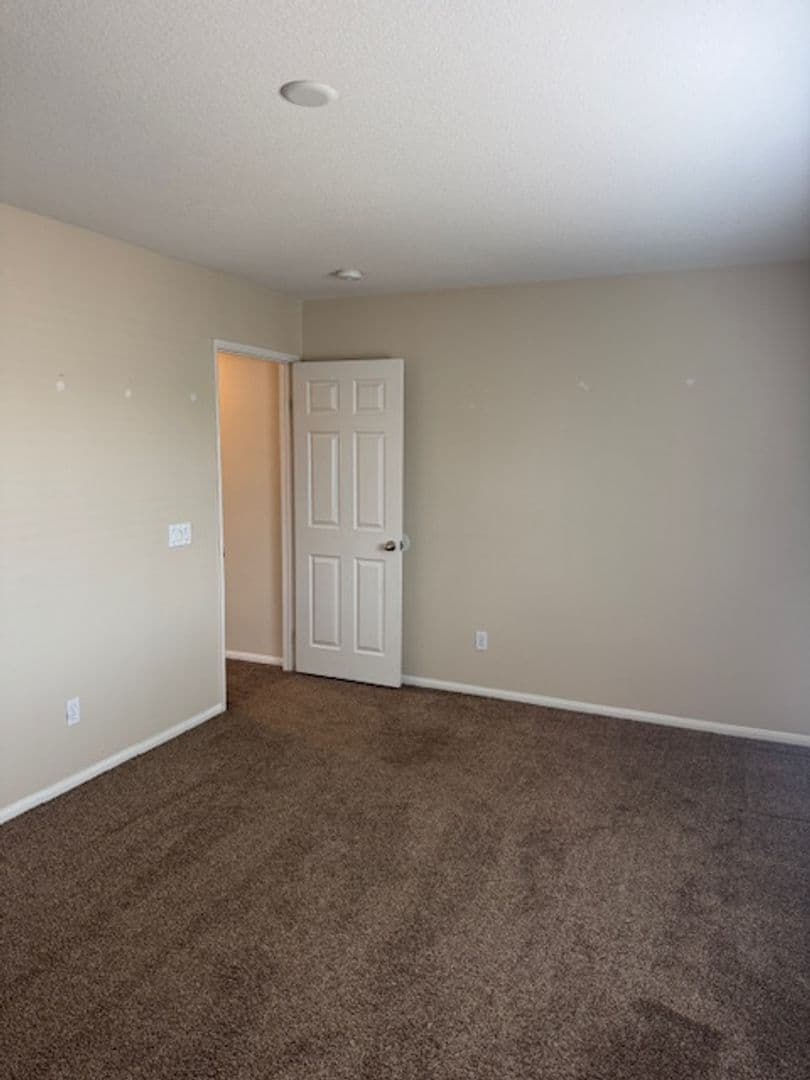 BEAUMONT House: 1577 LELAND