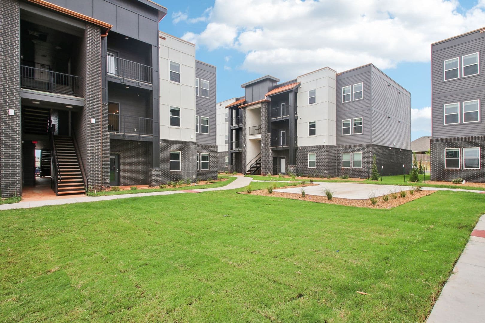 Oklahoma City Apartment: 16010 N Portland AVe