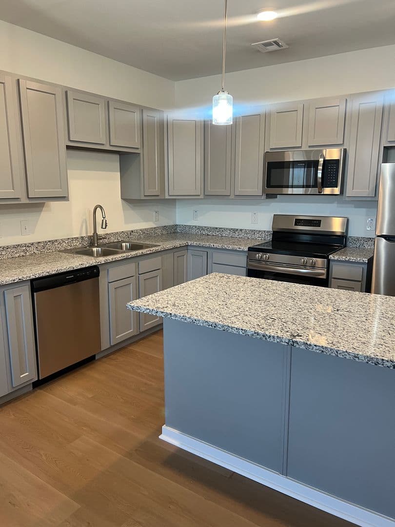 OKC Apartment: 820 NW 122nd Building F