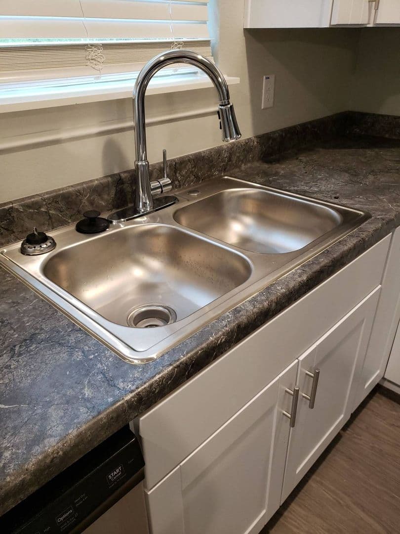 Durant Apartment: 2909 Olivia Ave