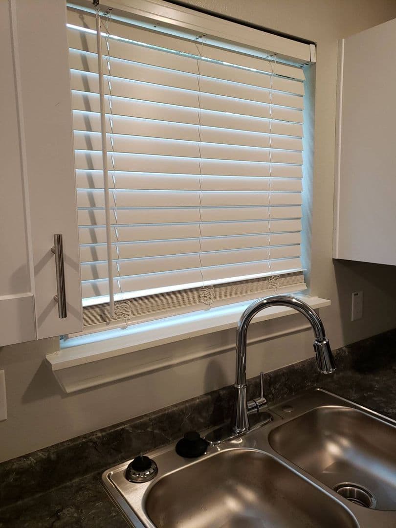 Durant Apartment: 2909 Olivia Ave