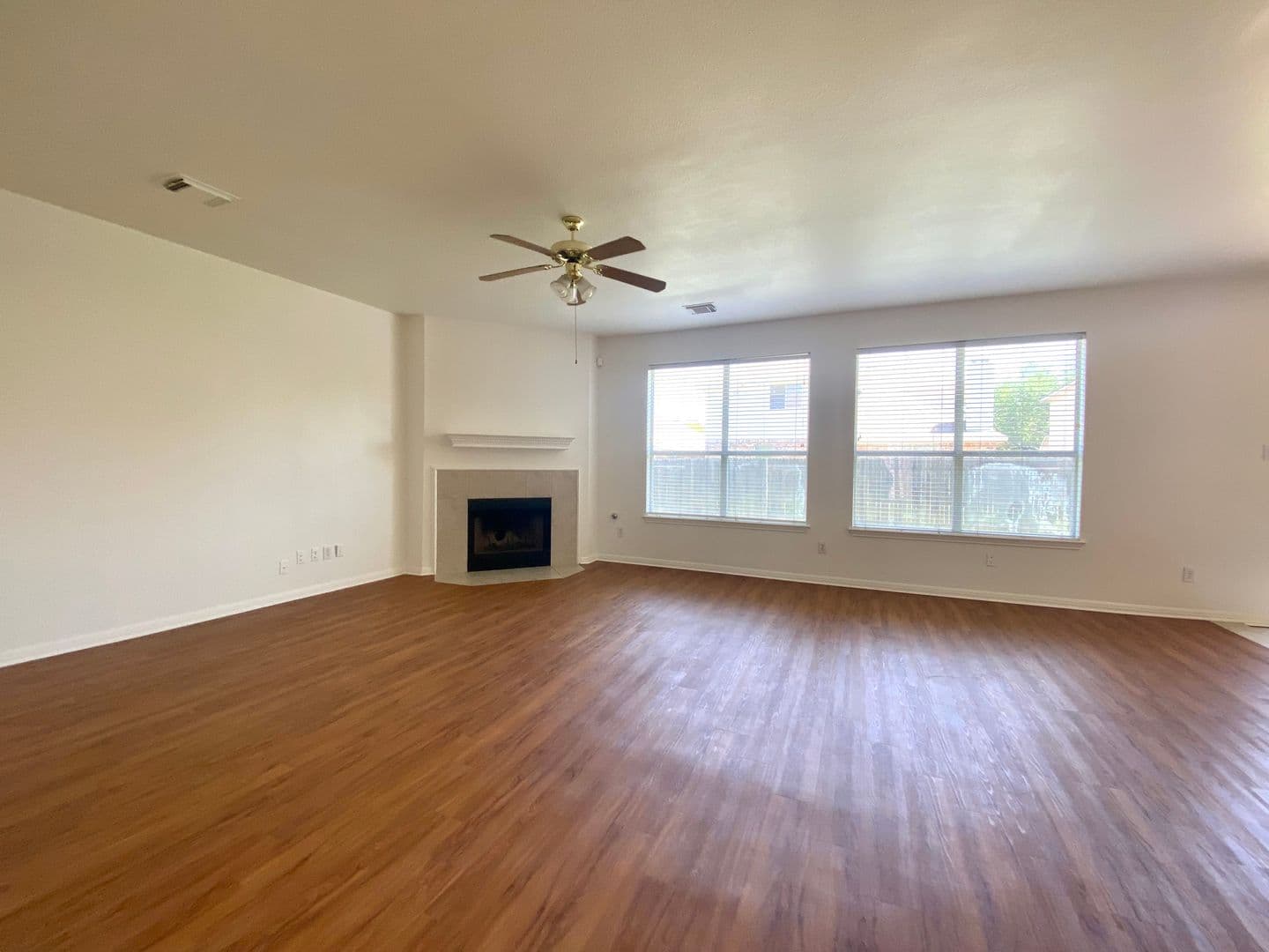 Austin House: 13533 Oregon Flats Trail