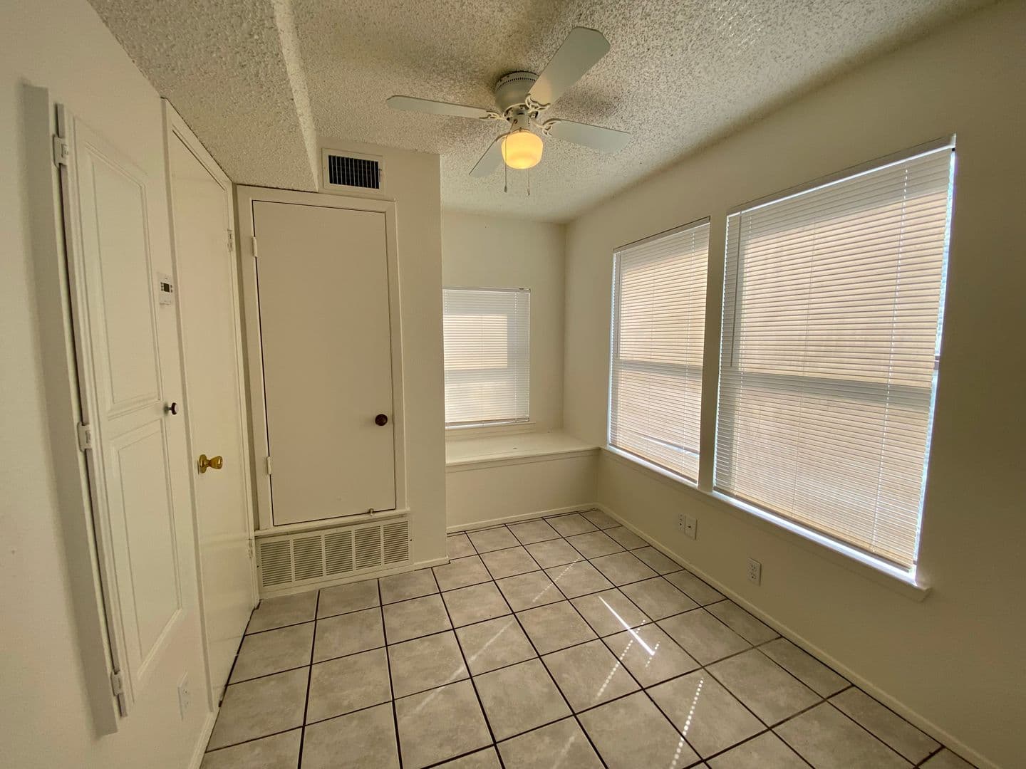 Austin Apartment: 407 E. 30th Street