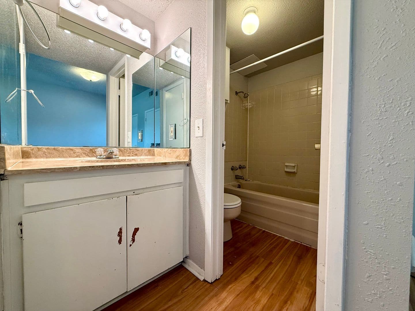Austin Condo: 3000 Guadalupe #103